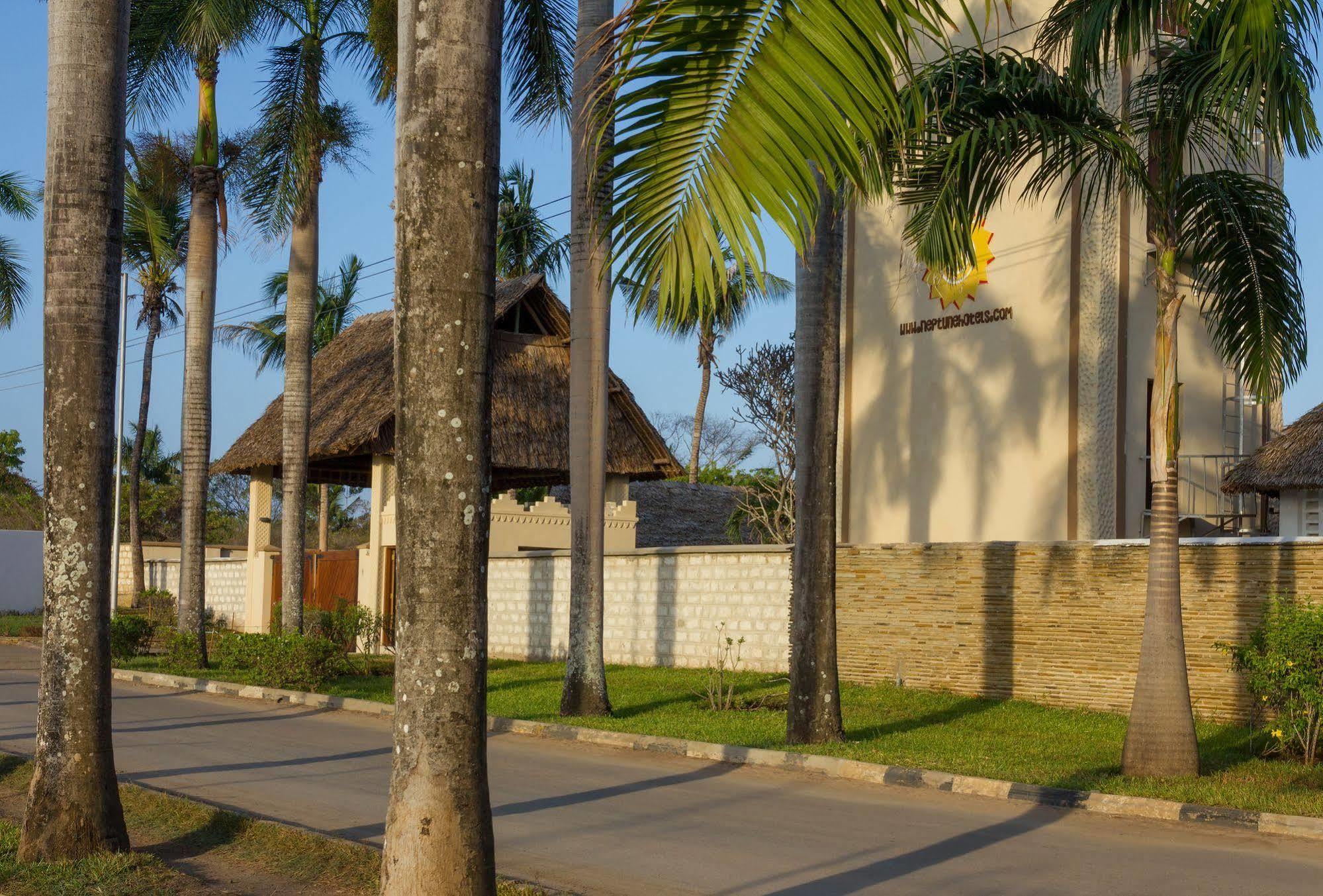 Neptune Paradise Beach Resort & Spa - All Inclusive Galu Extérieur photo