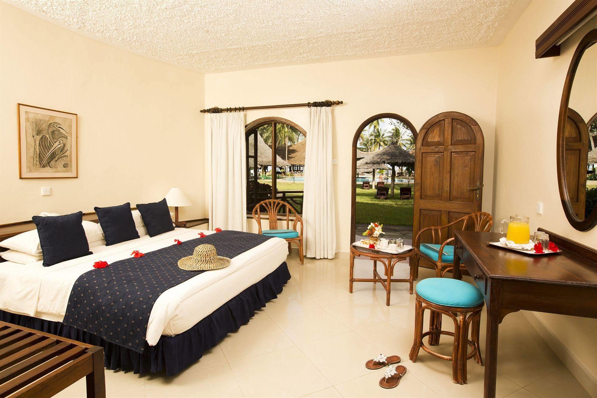 Neptune Paradise Beach Resort & Spa - All Inclusive Galu Extérieur photo