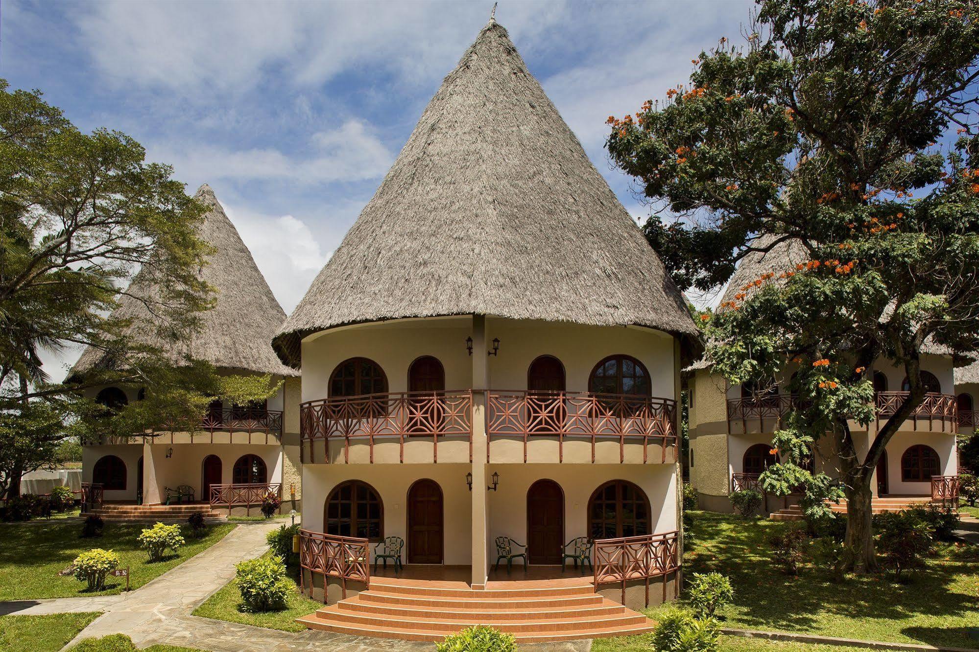 Neptune Paradise Beach Resort & Spa - All Inclusive Galu Extérieur photo