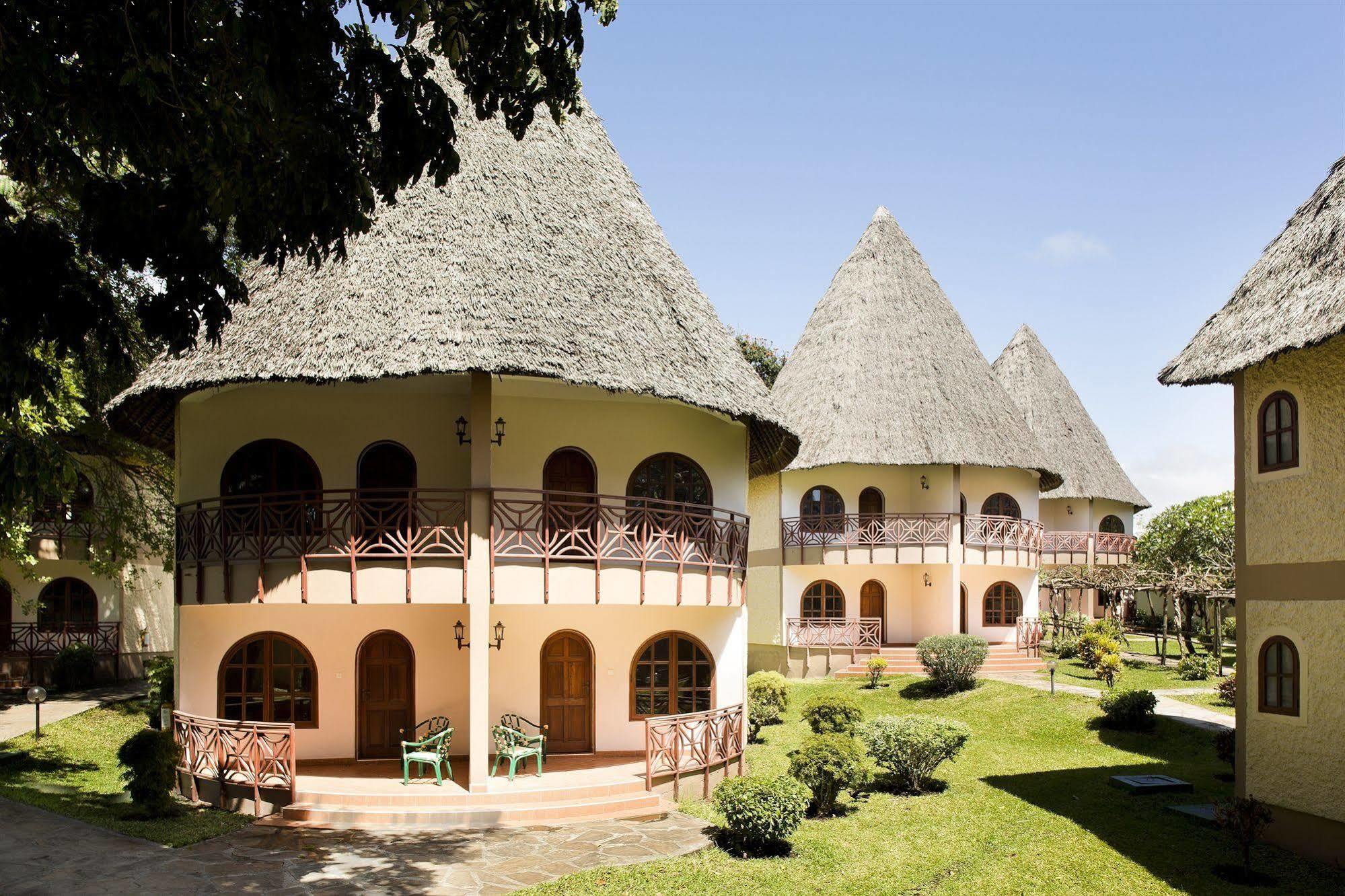 Neptune Paradise Beach Resort & Spa - All Inclusive Galu Extérieur photo